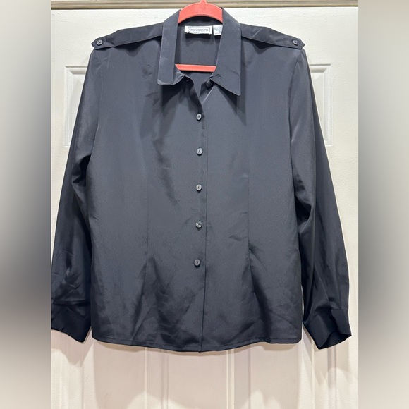 Black Silky “ Impressions of California “ Long Sleeve Blouse !! - Picture 1 of 3